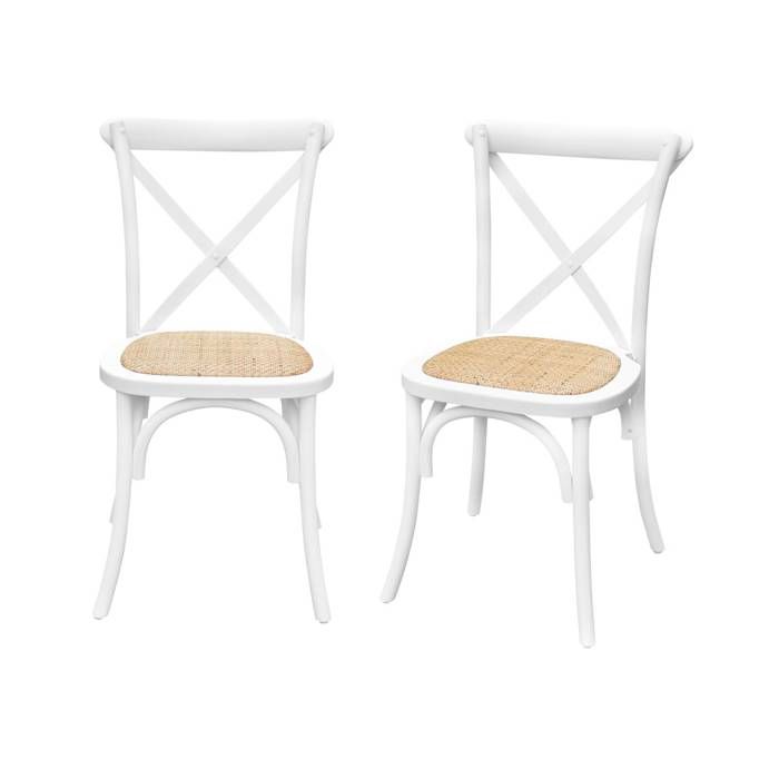 Lot de 2 chaises de bistrot en bois dhévéa blanc. vintage. assise en rotin. empilables Lot de 2 chaises de bistrot en bois dhévéa blanc. vintage. assise en rotin. empilables