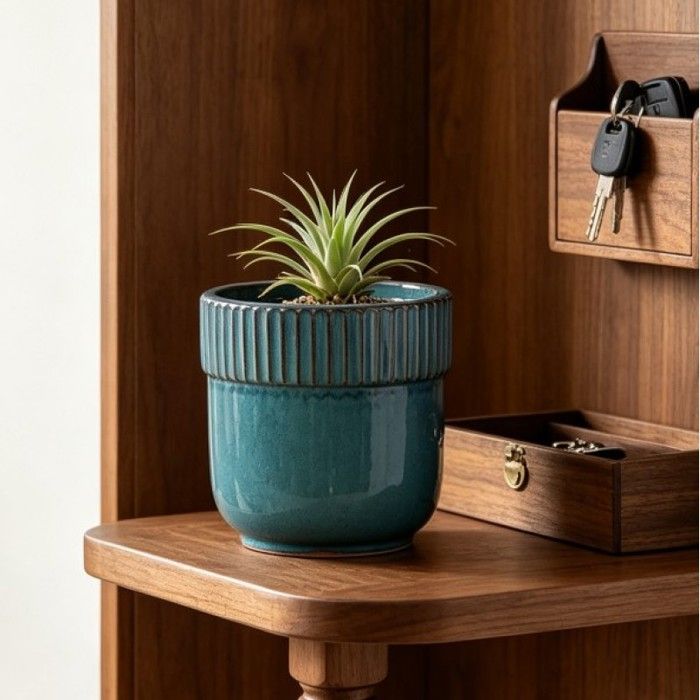 Pot de Fleur Unique en Céramique Fait Main Ø 23 cm Bleu Turquoise Brillant avec Bord Cannelé Résistant au Gel et Respirant