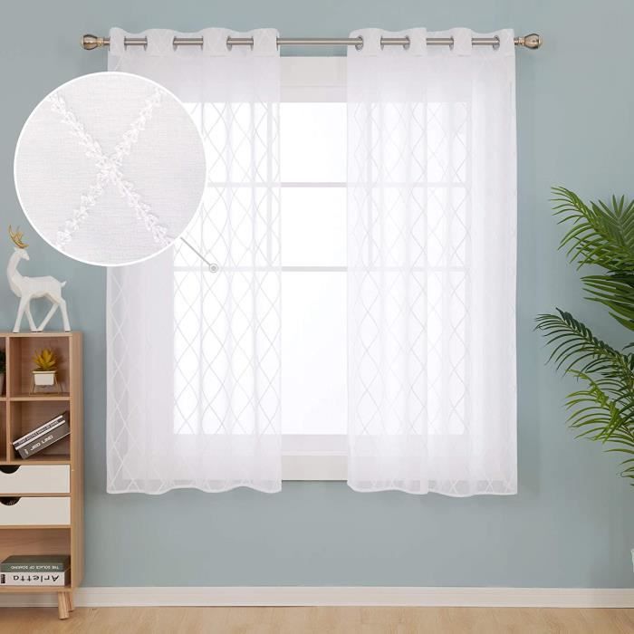 Deconovo Lot De 2 Rideaux Voilages Rideau Chambre Bebe Broderie Effet Lin A Motif A Oeillet Blanc 140x175cm Cdiscount Maison