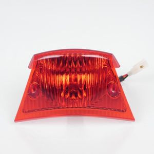 PHARES - OPTIQUES Feu arrière rouge P2R ampoule BAY15d 12V 18/5W sco