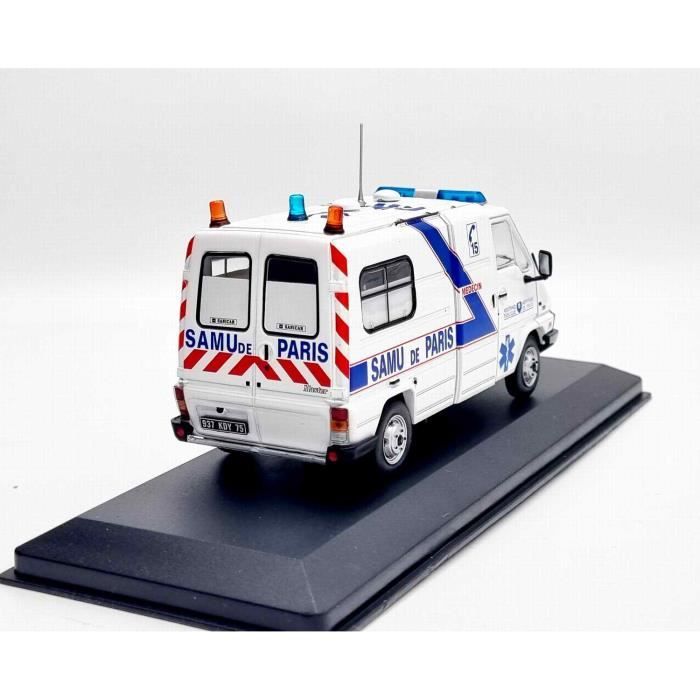Dickie Ambulancia SAMU 18 Cm Escala 1/18 Con Luces Y Sonidos, Camilla Incluida, Vehículo De Emergencia Para Niños A Partir De 3 Años