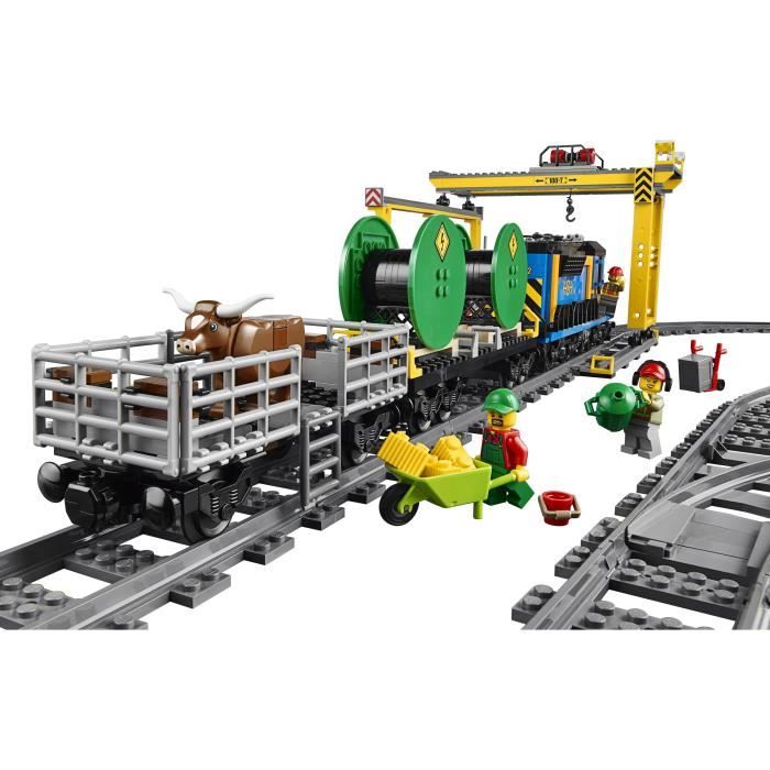 LEGO® City - Le Train de Marchandises - 888 pièces - Garçon et Fille - A  partir de 6 ans - Cdiscount Jeux - Jouets