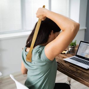 Gratte-dos En Bois Avec Long Manche - Pour Hommes Et Femmes - Neuf
