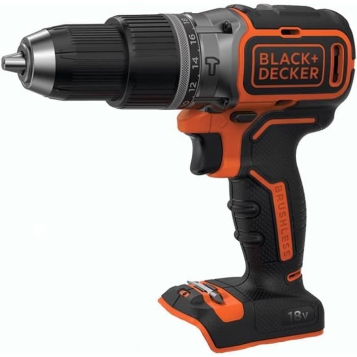 Promo Perceuse à Percussion Black+decker chez Cora