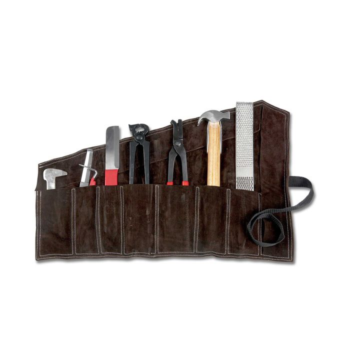 Meilleurs prix pour Outils de maréchalerie dans un étui en cuir Waldhausen