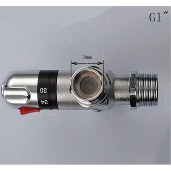 Gereedschap voor het herstellen van zowel inwendig als wielbouten Gereedschap voor het herstellen van zowel inwendig als wielbouten