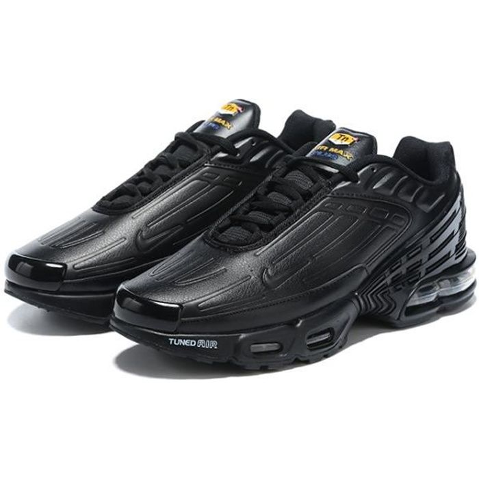 Baskets NIKEs Air TN Plus 3 chaussures de course pour hommes tout noir -  Cdiscount Sport