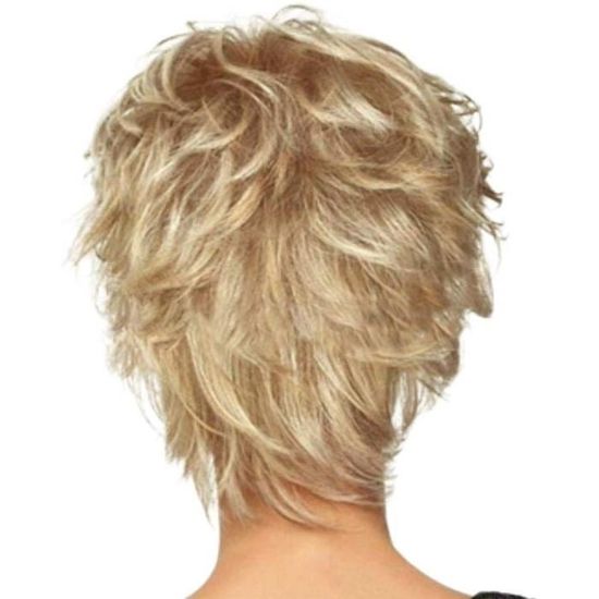 perruques blondes courtes