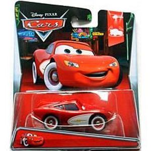 Coffret Voiture Cars Disney Paul Conrev Set Vehicule Miniature Blanche Et  Rouge Et 1 Carte offerte - Cdiscount Jeux - Jouets