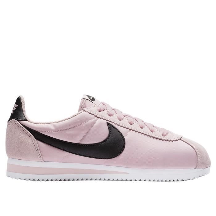 nike wmns classic cortez nylon