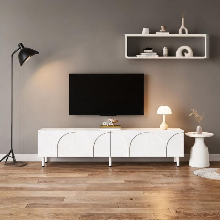 Meuble TV blanc 180 cm – Design lignes courbes 3D 4 portes 2 rangements séparés pieds métal