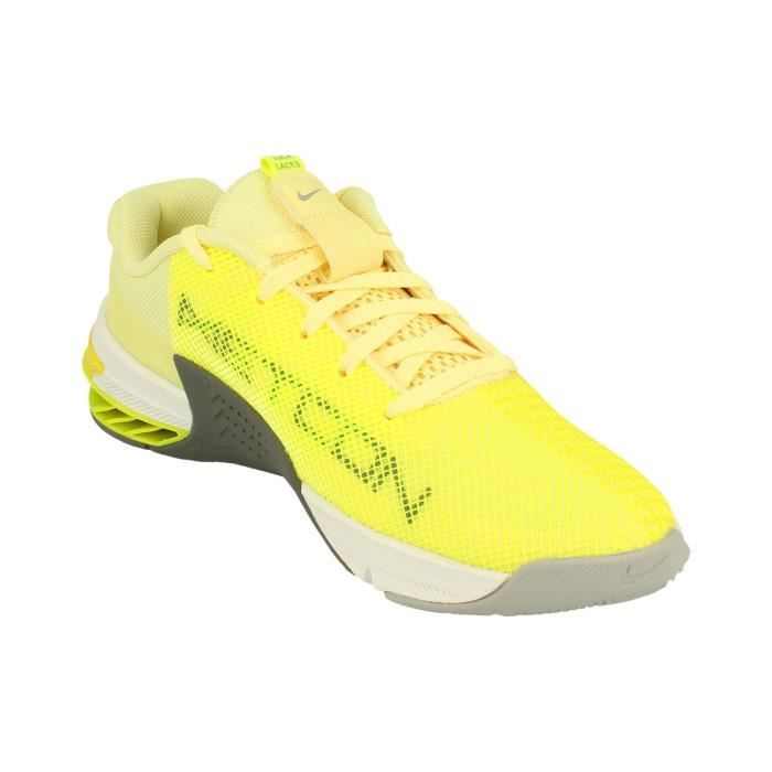 Baskets Nike Femme Metcon Do9327 Jaune Lacets Plat