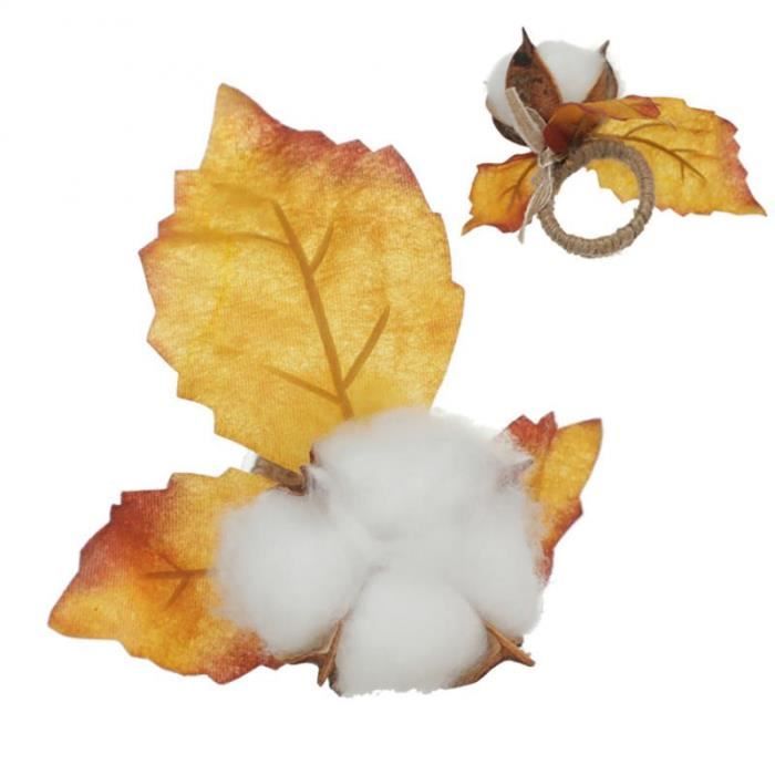 Chute D'automne Naturel Vue Citrouille Et Feuilles D'érable Sur Fond En Bois. Fond D'écran