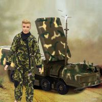Assemblage de la maquette de voiture modèle militaire voiture jouet + commandant militaire Ken poupée, cadeau d'anniversaire pour ga