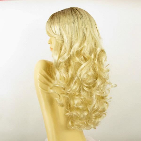 Perruque Femme Lionness LG26 - Longueur Longue - Blond Clair Doré - Synthétique Bouclé - Neuve Avec étiquettes