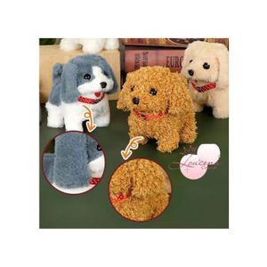 Jouet chien en peluche qui marche en laisse