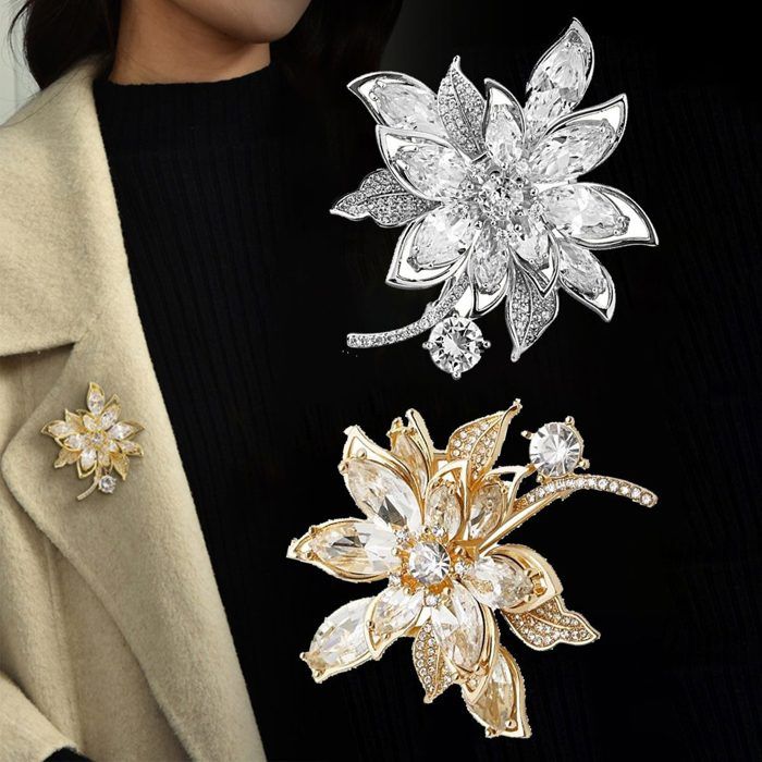 Broche Strass Fleur Broche Cristal Flocon De Neige Broche pour Femme Paquet de 2 (2 Pièces) Élégant Design Floral Délicat Cadea