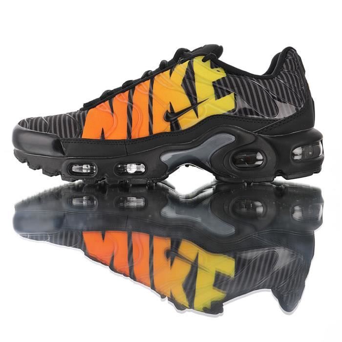 منزلك Nike Baskets Air Max TN Plus Chaussures de Course homme blanc noir ... منزلك منزلك Nike Baskets Air Max TN Plus Chaussures de Course homme blanc noir ... منزلك