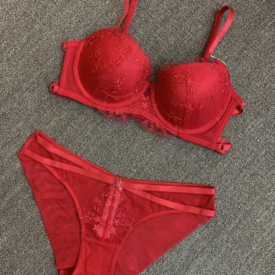 Ensemble Lingerie SNOW ROSE - Soutien-gorge & Shorty Noir Opaque - Bonnet C
