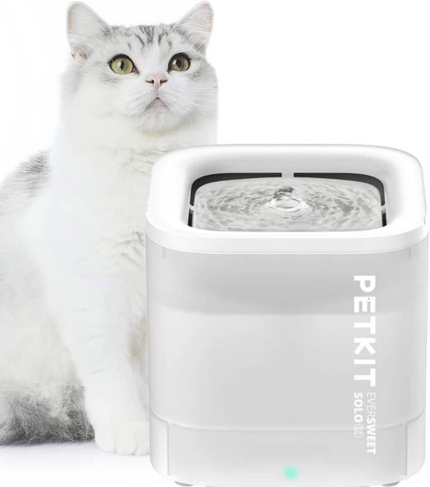Meilleurs prix pour Cybertail Fontaine À Eau Pour ChatsAvec Pompe À Eau Sans FilMoins De 25DbFiltre 3.0Equipé De Lumières LedCapacité De 18L