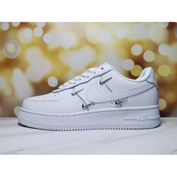 Baskets Nike Air Force One Sports pour hommes et femmes Blanche - Cdiscount  Chaussures