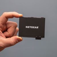 NETGEAR Batterie de Rechange Li-ION MHBTRM5 pour routeurs mobiles MR6150 et MR6450