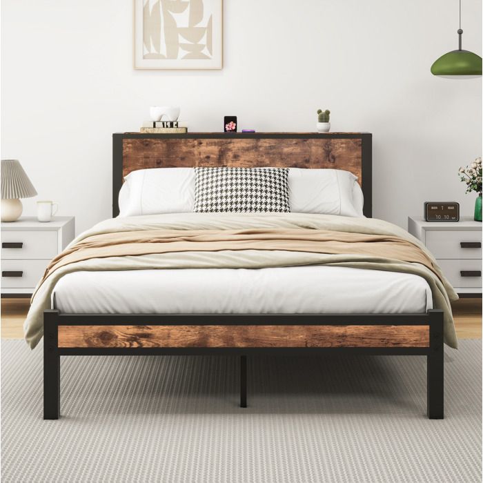 Lit plateforme 140x200 cm avec tête de lit de rangement structure métal sans sommier marron antique TYNQER