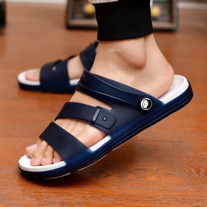 Sandale Gladiateur Femme Compensée Breckelles - Taille 5.5 US - Neuf En Boîte - Couleur Cerise