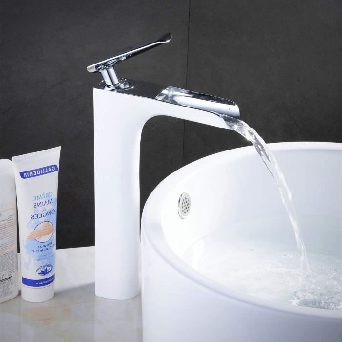 Salle de bain robinet haut cascade à poignée unique finition chromée 1