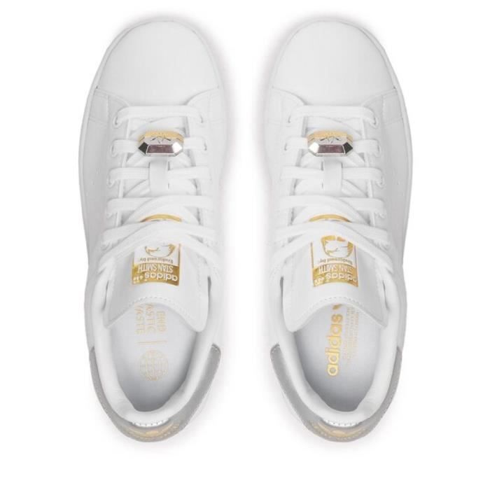 Adidas stan outlet smith blanche femme