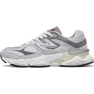 BASKET Basket New Balance U9060 - Gris - Tige en mesh et cuir - Fermeture à lacets - Semelle extérieure en caoutchouc