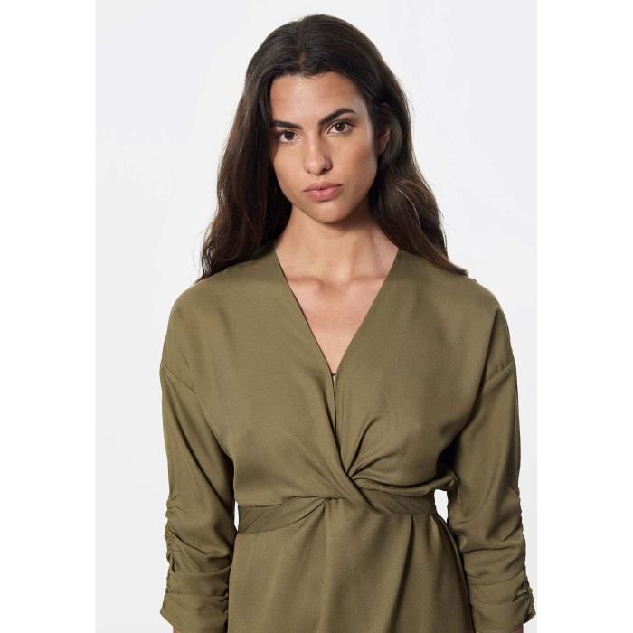 Robe polyester fluide new arrivals
