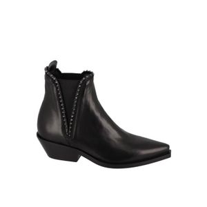 bottines avec clou