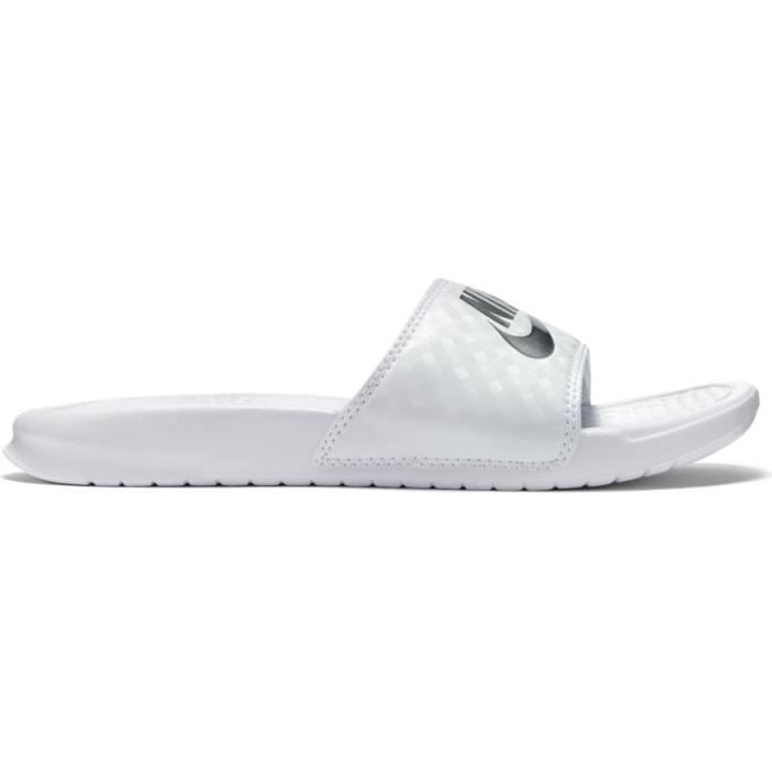TONG SANDALE NIKE NEWS BLANCHE FEMME 2018/19 survetement psg ... TONG SANDALE NIKE NEWS BLANCHE FEMME 2018/19 survetement psg ...