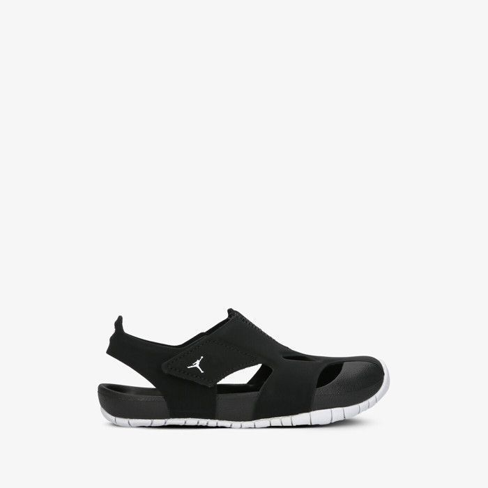  Jordan flare 