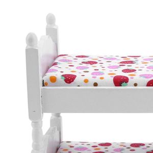 Mini Lit Berceau Poupée En Bois – Meuble 1/12 Pour Maison De Poupée – Barrière Mobile, Matelas Fraise