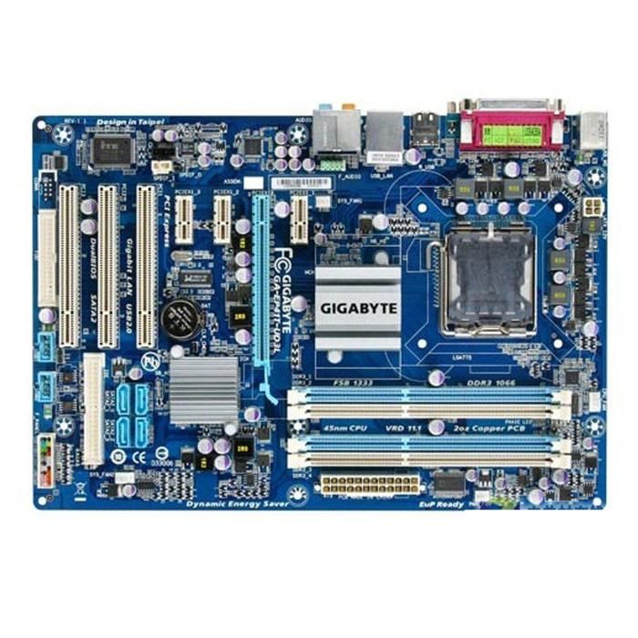 Carte mère GIGABYTE GA-970A-D3 AMD 970 Socket AM3+/AM3 4xDDR3 SDRAM 32GB ATX