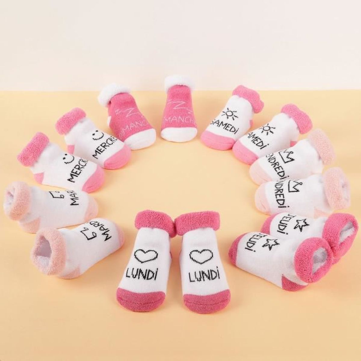 Xx Small 36 1e 010 Chaussettes Bebe Jours De La Semaine Set De 7 Paires Taille 0 6 Mois Blanc Et Rose Coton Polyester Et Elasthanne Cdiscount Puericulture Eveil Bebe