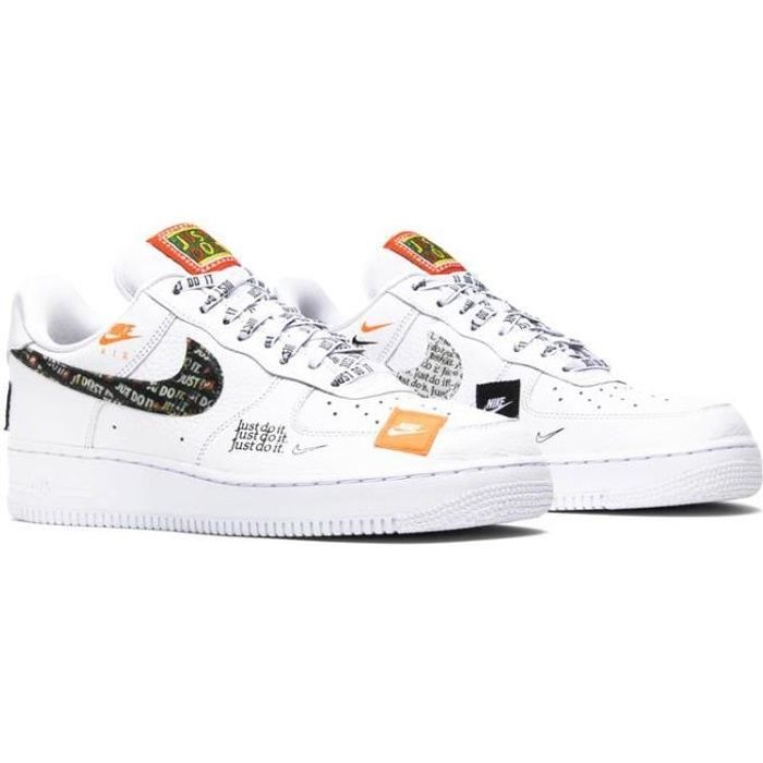 Baskets NIKEs Airs Forces 1 Low '07 PRM 'Just Do It' Chaussures homme