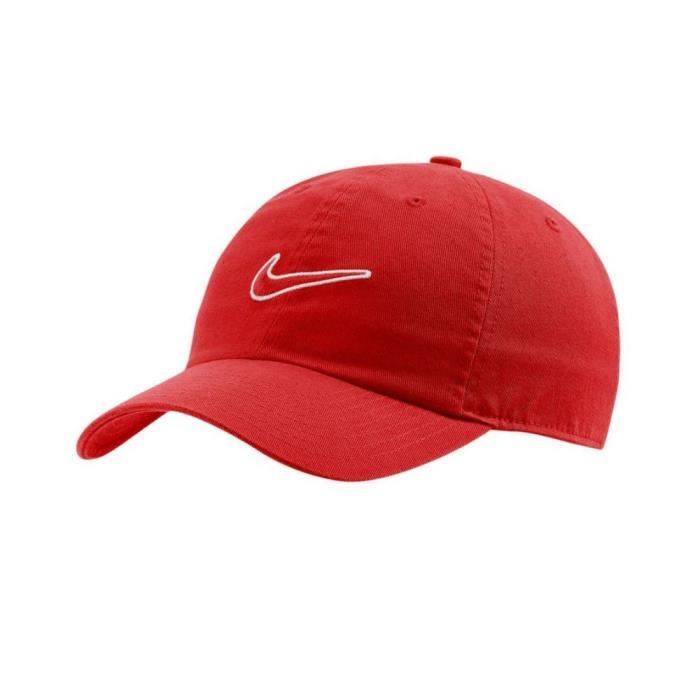 Bonnet on sale nike rouge