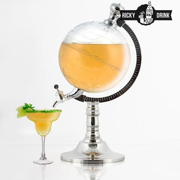 Distributeur de boisson en forme de globe terrestre - Biere cocktails jus de fruit et eau