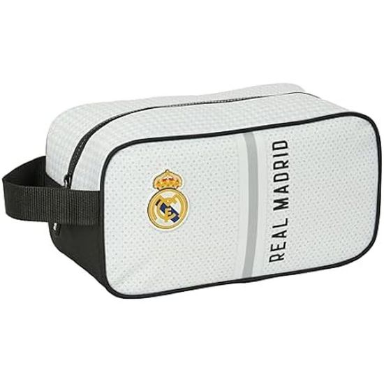 REAL MADRID EQUIPACIÓN 25/26 - Carpeta 4 Anillas de 35 cm con 100 Hojas A4, Ideal para Niños de Diferentes Edades, Cómoda y Versátil, Calidad y Resistencia, 27x3.5x32 cm