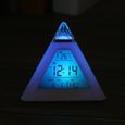 Lampe de table numérique LCD réveil thermomètre Night Light horloges de table de bureau Forme de pyramide GAR-0
