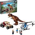 Jeu de construction LEGO 76941 Jurassic World - Chasse du Carnotaurus - Enfant 7 Ans - Hélicoptère et Pick up-0