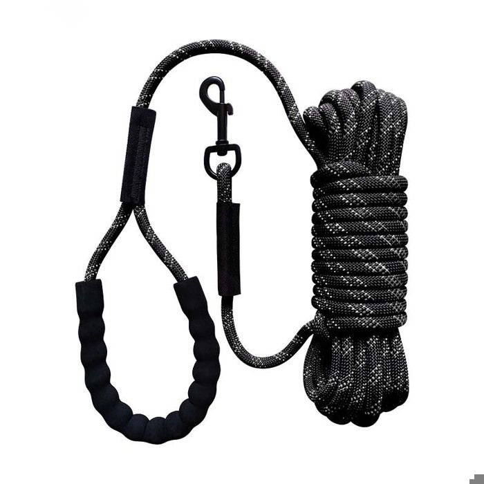 Meilleurs prix pour Laisse pour chien - 5 M, Noir - Avec poignée confort et fil réfléchissant, convient à tous les chiens