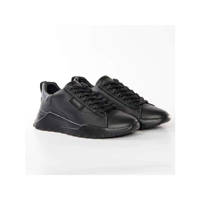 chaussure homme guess