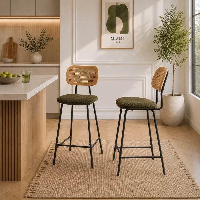 Lot de 2 tabourets TINA tissu bouclette vert et cannage rotin Lot de 2 tabourets TINA tissu bouclette vert et cannage rotin