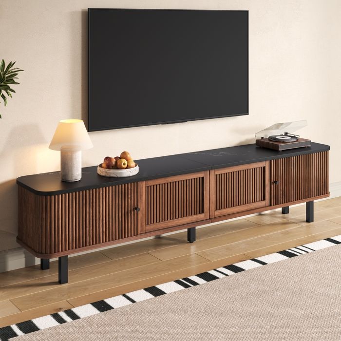 Meuble TV Moderne 190 cm Bois Noyer et Métal avec 2 Portes Coulissantes 2 Portes à Grillage Poignées en Fer Noir Meuble TV Moderne 190 cm Bois Noyer et Métal avec 2 Portes Coulissantes 2 Portes à Grillage Poignées en Fer Noir