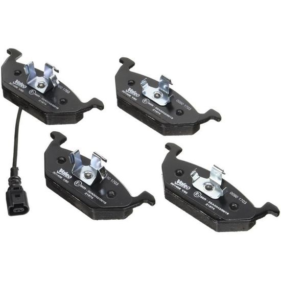 VALEO Plaquettes De Frein First 301408 - Jeu 4 Plaques Essieu Avant VW New Beetle Avec Accessoires