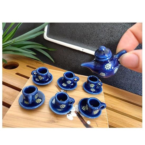 Lot De + De 50 Pièces Vaisselle Miniature Pour Poupée Ou Dînette